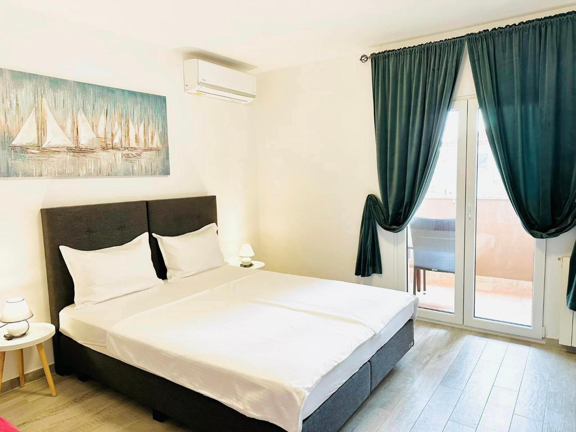 Apartmani Marco,Lukas,Patrick,David,Blizu Centra I Mora Sa Free Privatnim Parkingom Pula Dış mekan fotoğraf
