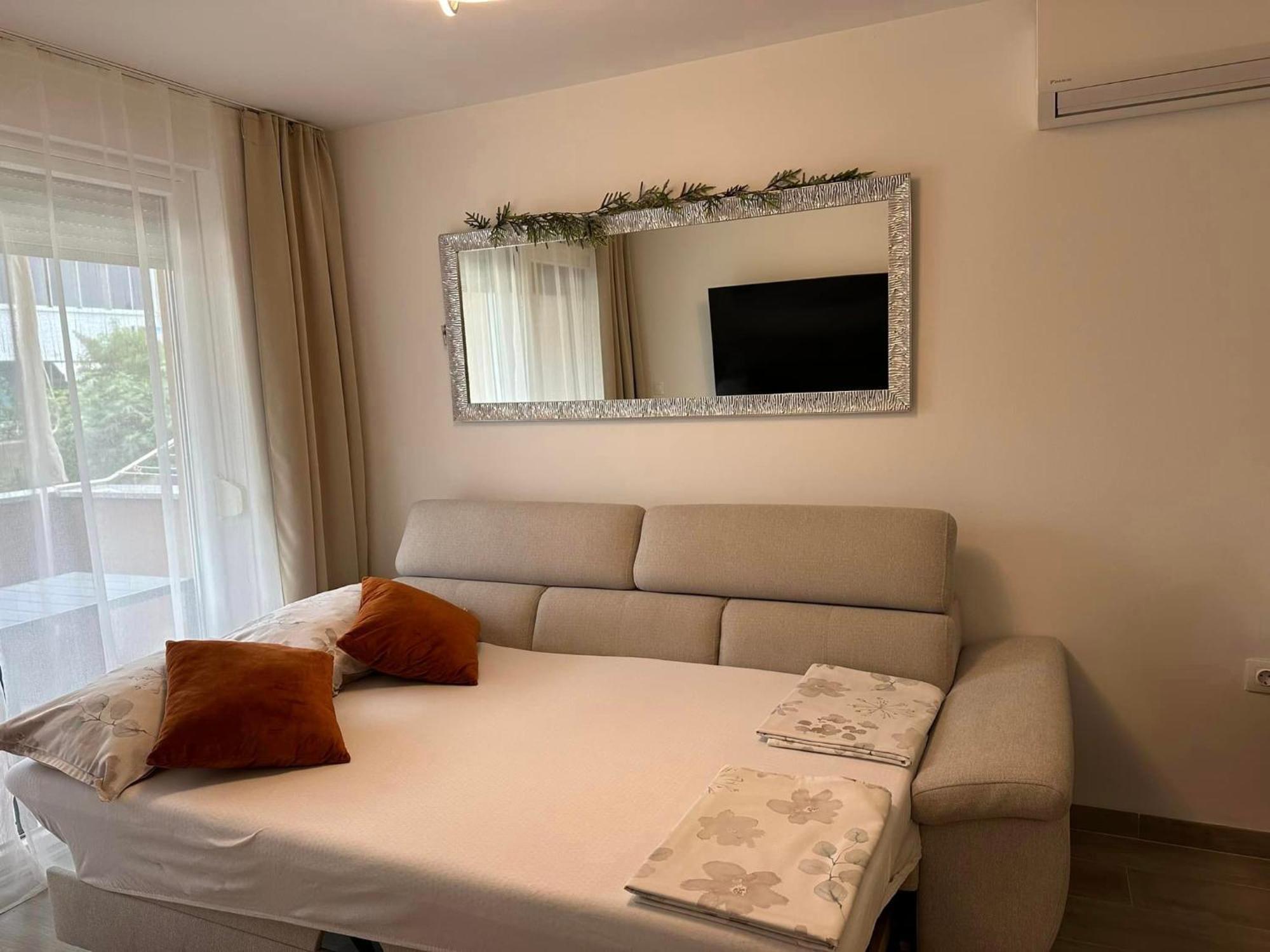 Apartmani Marco,Lukas,Patrick,David,Blizu Centra I Mora Sa Free Privatnim Parkingom Pula Dış mekan fotoğraf